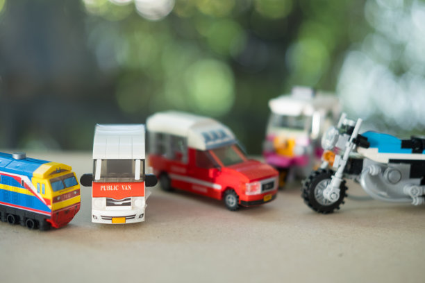 收集泰国车。微型玩具泰国公共服务车。泰国汽车服务的概念图片下载