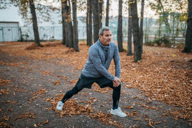 为晨跑做准备图片下载