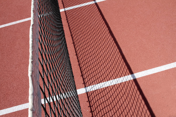 网球场和中央网。法国。图片下载