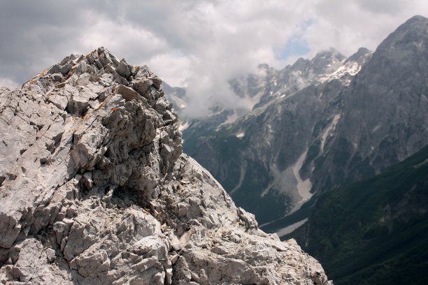 与VALBONNA图片下载