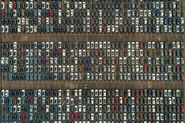 大型车辆存放处图片下载