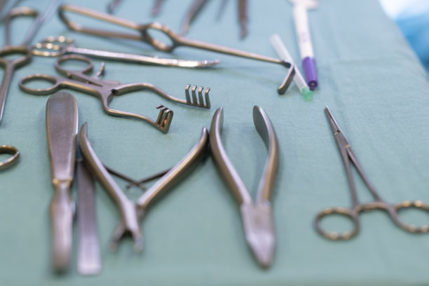 骨科膝关节手术的手术工具图片下载