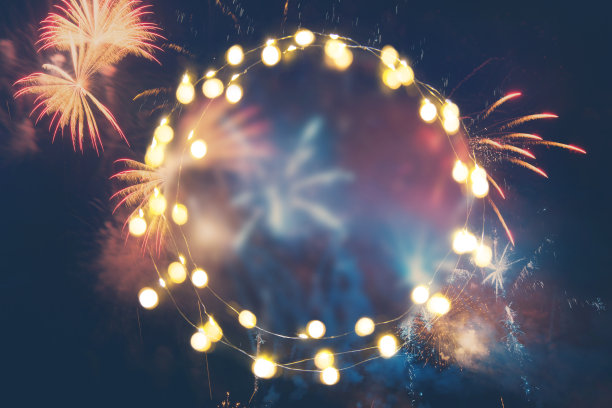 烟花背景与空灯花环为您的文本图片下载
