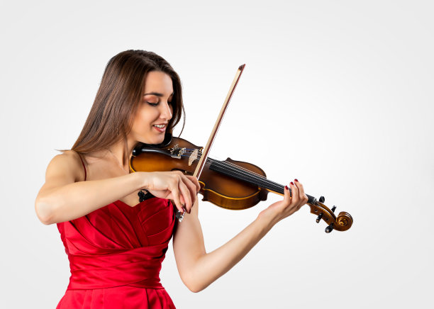 穿红衣服拉小提琴的女人图片下载