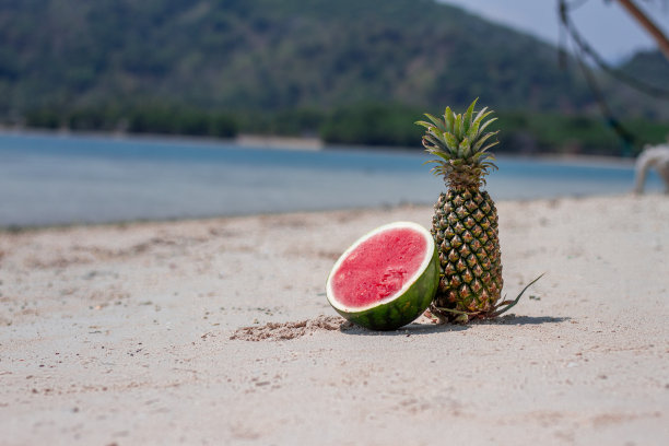 菠萝和西瓜图片下载