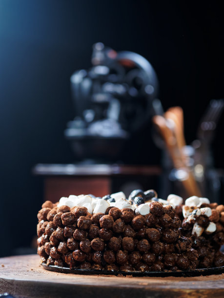 巧克力夹心蛋糕图片下载