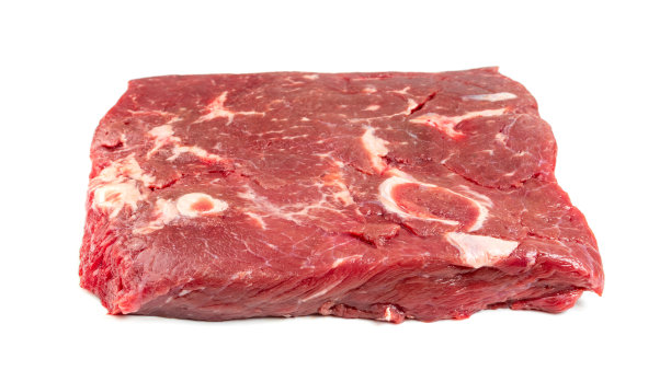 新鲜的生牛排孤立在白色背景图片下载