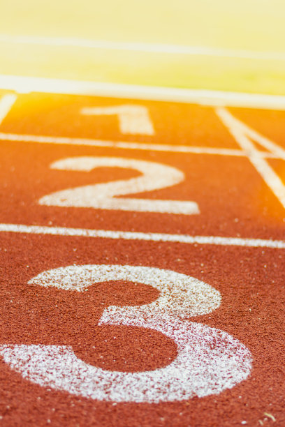 红色的跑道图片下载