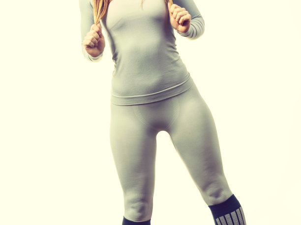 适合女性的腿穿热活性内衣图片下载