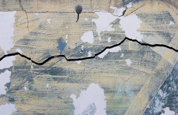 摘要老水泥墙背景大裂缝图片下载