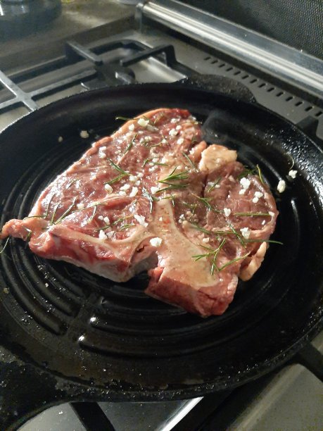 锅里肉的特写镜头图片下载