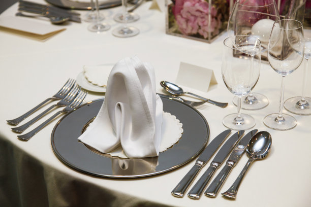 Hollyday表设置图片下载