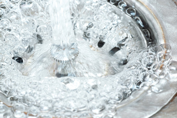 水槽里有水。图片下载