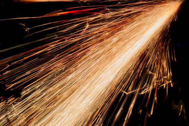 闪亮的金属火花图片下载