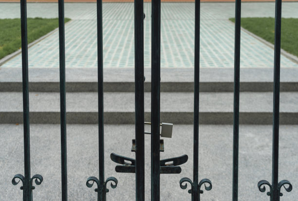 不锈钢门把手和背景照片图片下载