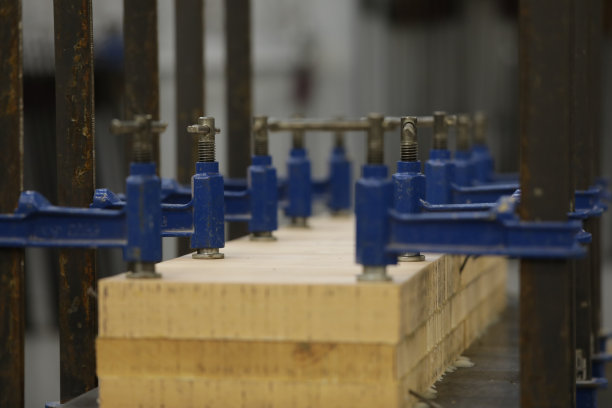 蓝色的金属夹图片下载