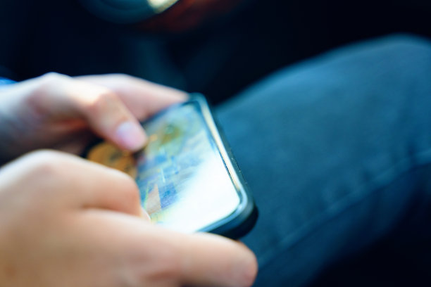 手机游戏的概念。图片下载