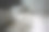 被人走路弄脏的公共建筑厕所。图片下载
