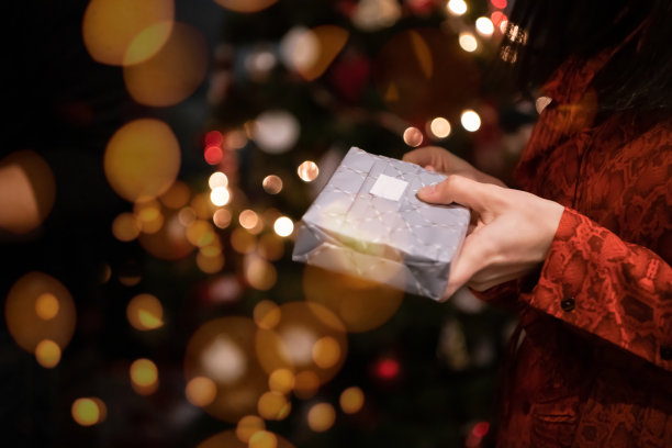 新年和圣诞办公室聚会即将结束图片下载