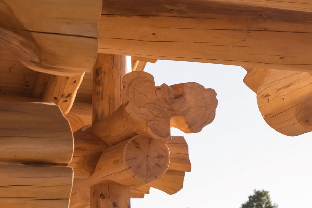 木制房屋的细节和元素由木材制成。的影响图片下载