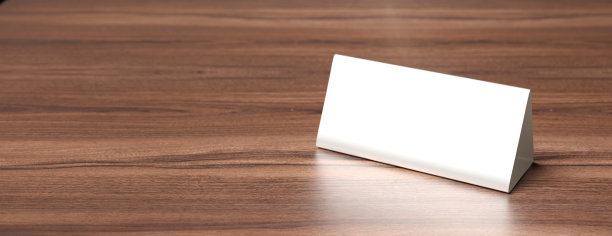 桌子帐篷，预留卡牌空白木桌，3d插图图片下载