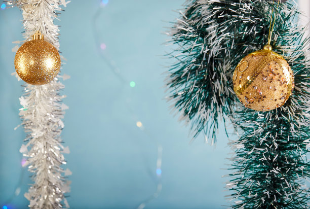 散景光圣诞背景，圣诞树装饰圣诞新年概念图片下载