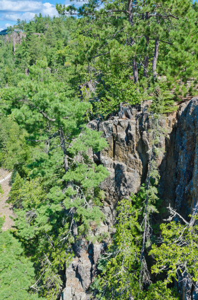 桑德湾附近的峡谷图片下载