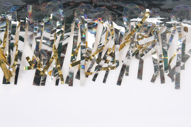 一个近距离观看的部分风筝在白色的背景。图片下载