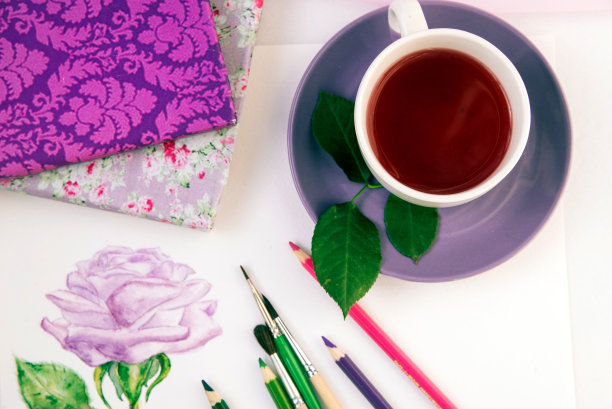 喝杯茶，用水彩画、素描、铅笔和画笔图片下载