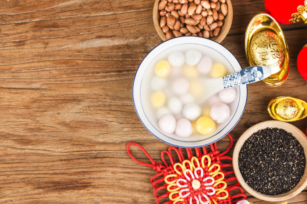 中国元宵节食品金元宝中文翻译:发财的美好祝愿图片下载