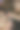 男人手握电视遥控器的特写图片下载