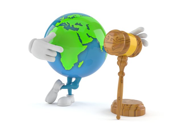 拿着木槌的世界地球仪卡通形象图片下载