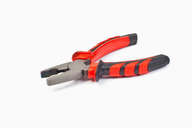 钳子，钳子工具和电线供电工近景，服务和维修概念在白色背景图片下载