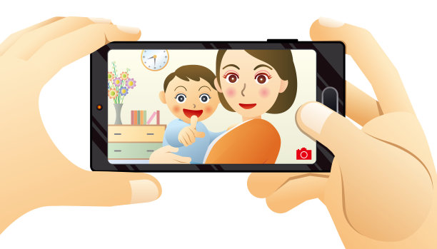 妈妈和宝宝嘲笑爸爸用智能手机拍照。图片下载