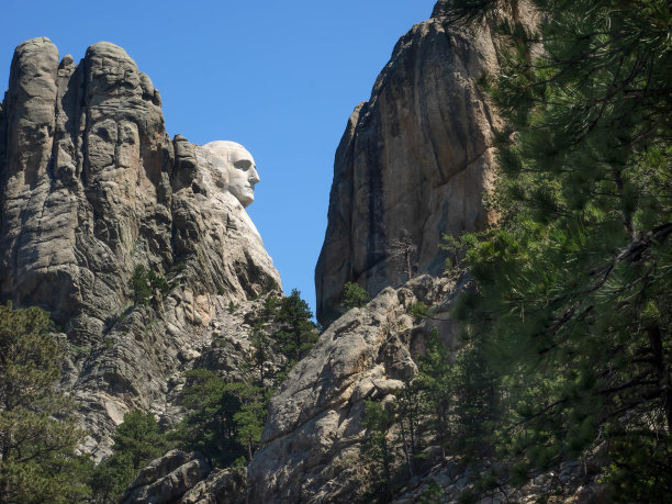 拉什莫尔山图片下载