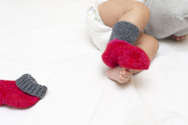 红袜子图片下载