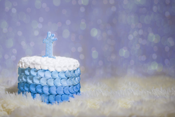 第一个生日的蓝色蛋糕图片下载