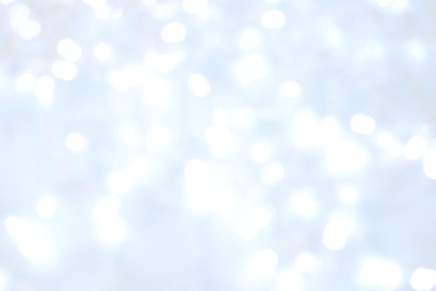 美丽的圣诞节模糊的背景。图片下载