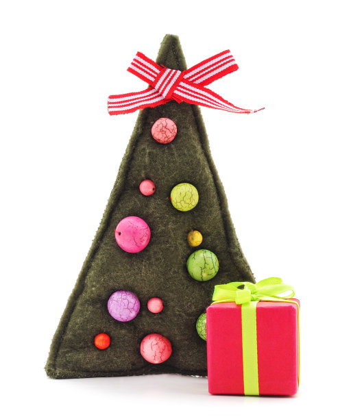 带礼物的圣诞树。图片下载