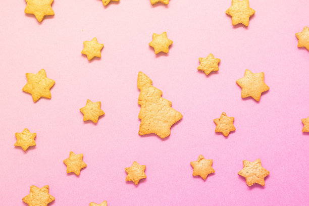 圣诞节和新年的家庭烘焙。图片下载