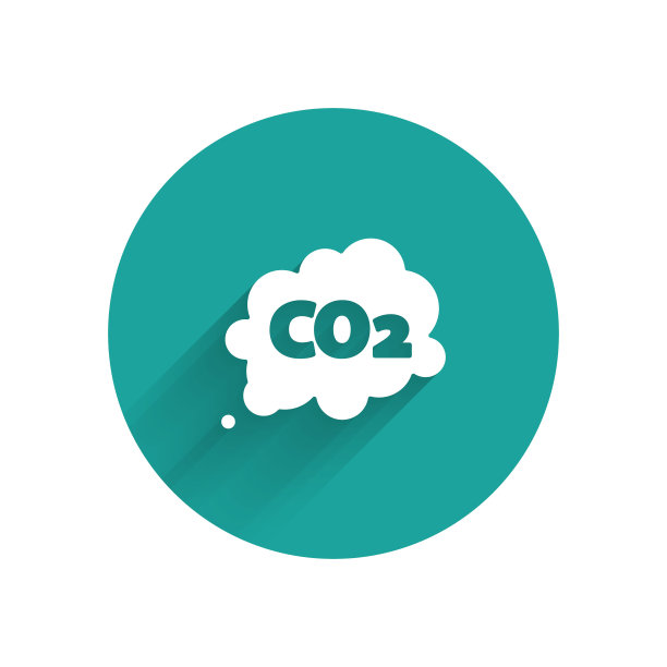 白色的二氧化碳排放在云图标孤立与长影子。二氧化碳公式符号，烟雾污染概念，环境概念。绿色圆圈按钮。矢量图图片下载