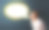 年轻女子与现代言论泡泡图片下载