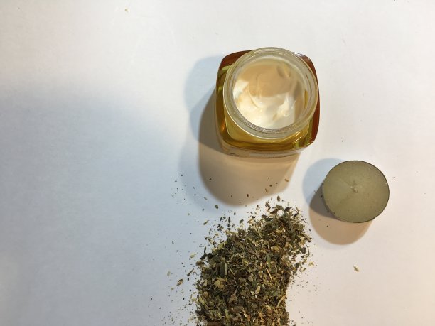 家庭药房与药剂和草药酊剂图片下载