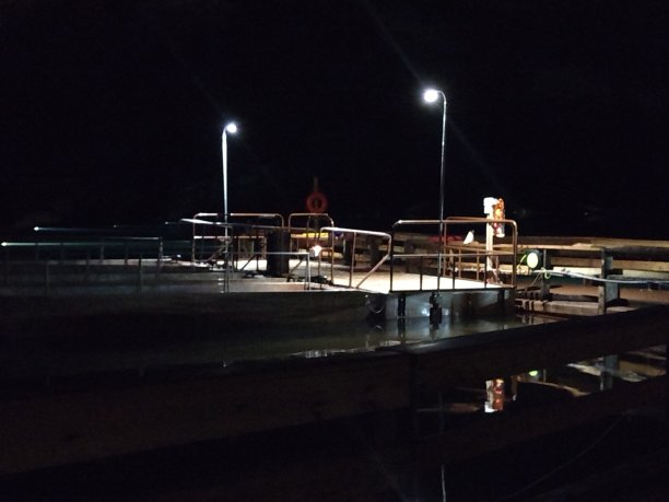 洞穴船码头图片下载