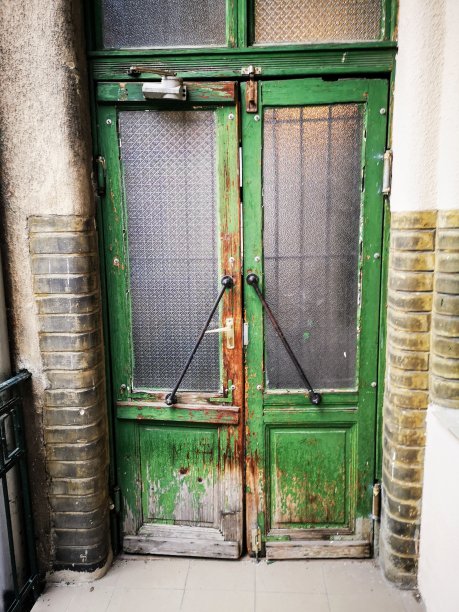古老的门图片下载