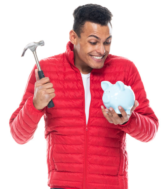 正面图片/一人/一人/齐腰/英俊的人的肖像黑头发非洲裔/非洲裔男性/年轻男子穿着暖和的衣服/夹克/夹克/ t恤/帆布鞋图片下载