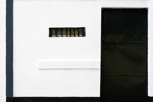 黑色和白色背景仰光图片下载