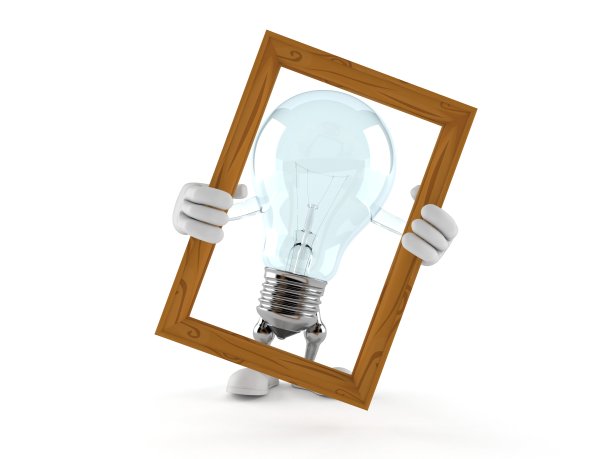 灯泡字符持有相框图片下载