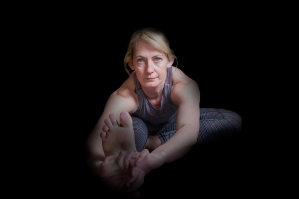 瑜伽姿势图片下载