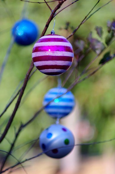 巨大的圣诞球DOF。图片下载